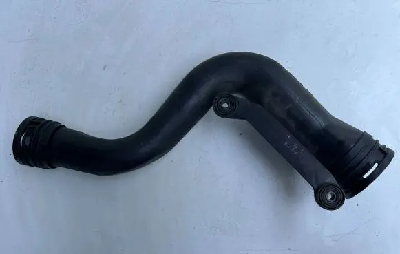 Volkswagen Golf Plus Intercooler hose/pipe 1K0145762P