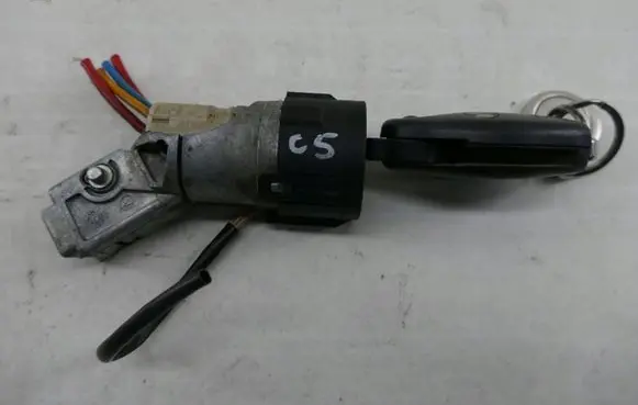 Citroen C5 Ignition lock 9648445180