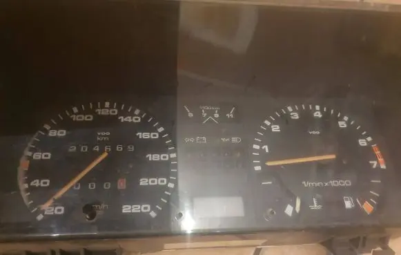 Volkswagen Scirocco Speedometer (instrument cluster) 533919033S 0087264008