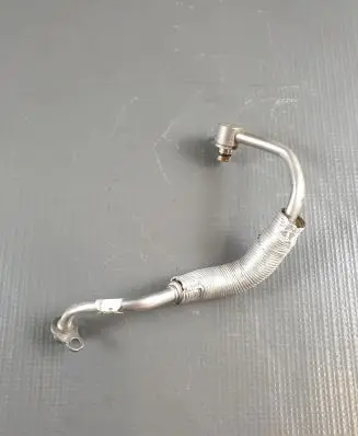 BMW 5 G30 G31 Turbo turbocharger oiling pipe/hose 8092400284