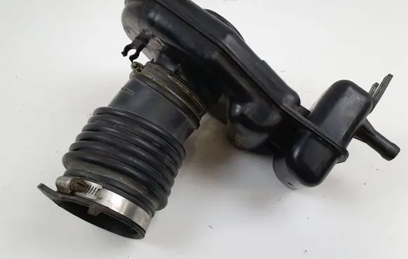 Nissan Murano Z50 Intake resonator 9Y504