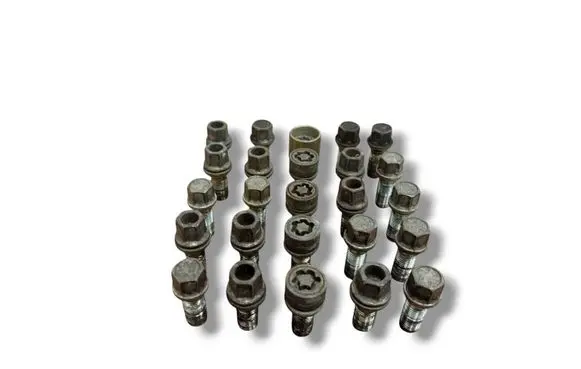Volkswagen Phaeton Nuts/bolts 
