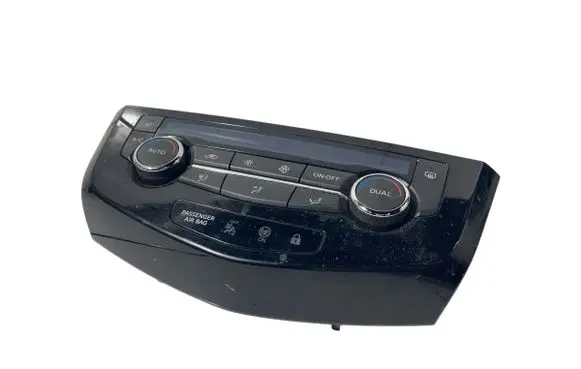 Nissan X-Trail T32 Climate control unit 275004EA0A 2015512 V8870359