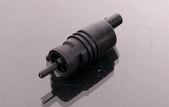 Windscreen/windshield washer pump
