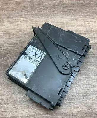 Opel Corsa C Comfort/convenience module 24467902 4923