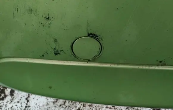 Rear bumper row hook cap/cover