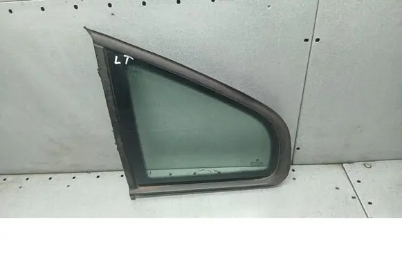 Volkswagen PASSAT B5.5 Rear side window