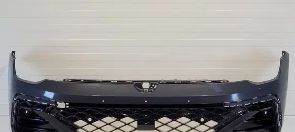 Volkswagen Golf VIII Front bumper 5H0807221S