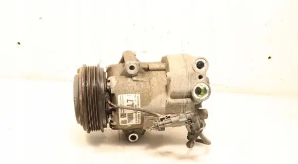 Opel Meriva B Air conditioning (A/C) compressor (pump) 13450515