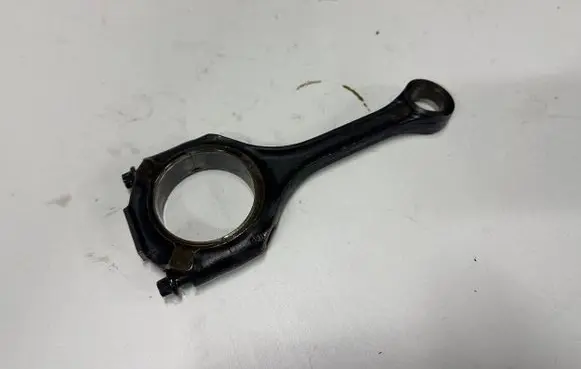 Mercedes-Benz GLC X253 C253 Connecting rod/conrod 24075