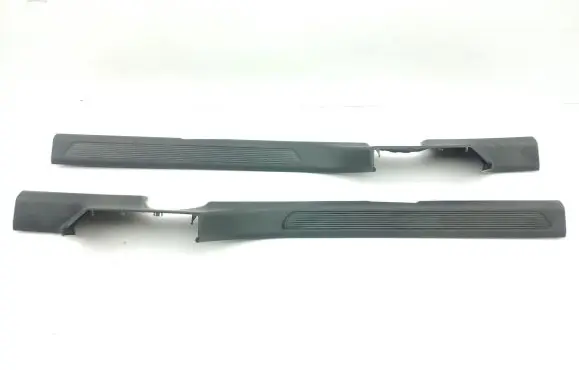 Volkswagen ID.3 Front sill trim cover 10A853372B 10A853371B