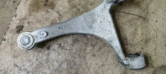 Rear upper control arm/wishbone