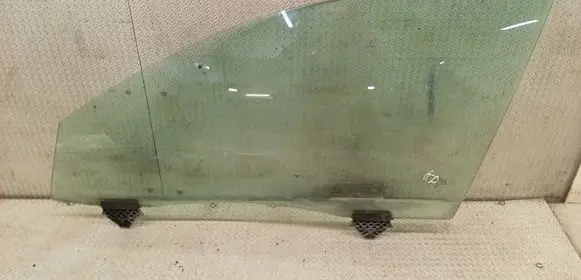 Audi A8 S8 D3 4E Front door window glass four-door 