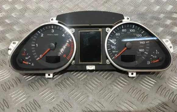 Audi A6 S6 C6 4F Speedometer (instrument cluster) 503000731902 5550007301