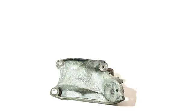 Volkswagen Touareg II Engine mounting bracket 7L8199308B 7L8199308