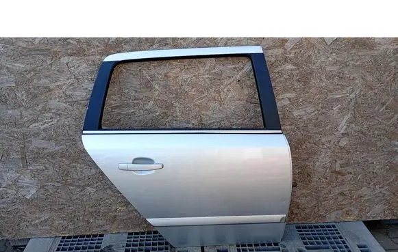 Opel Astra H Rear door 