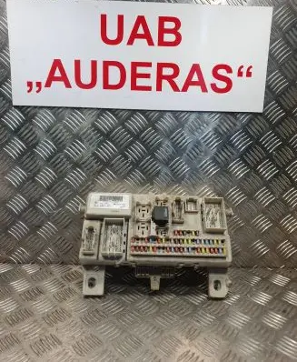 Ford Focus C-MAX Fuse module 97RA012018 30S519100804 97RA0200