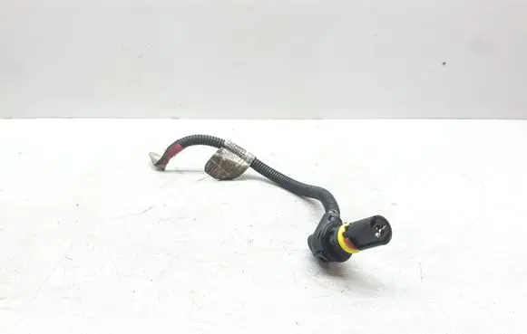 BMW 1 E82 E88 Glow plug wires 7798012