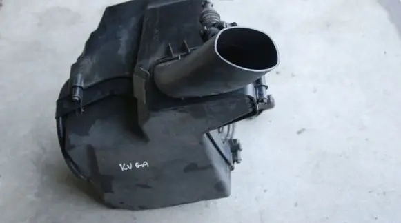 Ford Kuga II Air filter cleaner box bracket assembly 019212