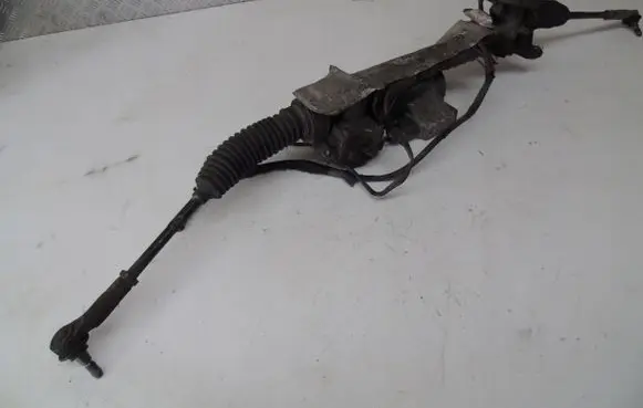 Volkswagen Golf V Steering rack 1K1909144