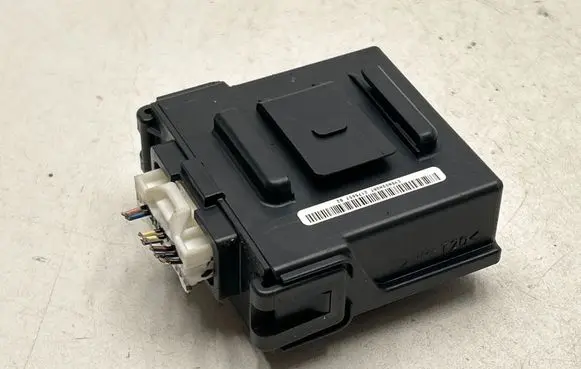 Nissan Qashqai Other control units/modules 476A04EA0A CYSN03H0RT 2175657B2