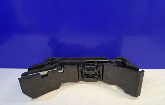 Jaguar XE Tool set GX7317B043AE