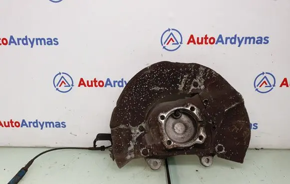 BMW 5 E60 E61 Front wheel hub spindle knuckle 6760954 31216760954