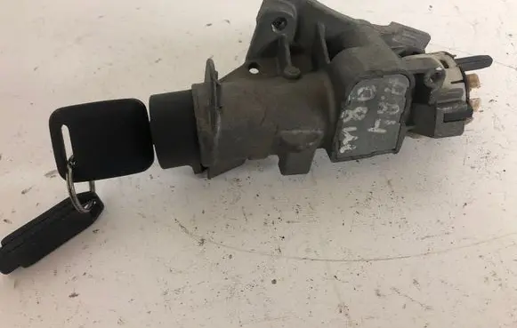 Audi A4 S4 B5 8D Ignition lock 4D0905851A