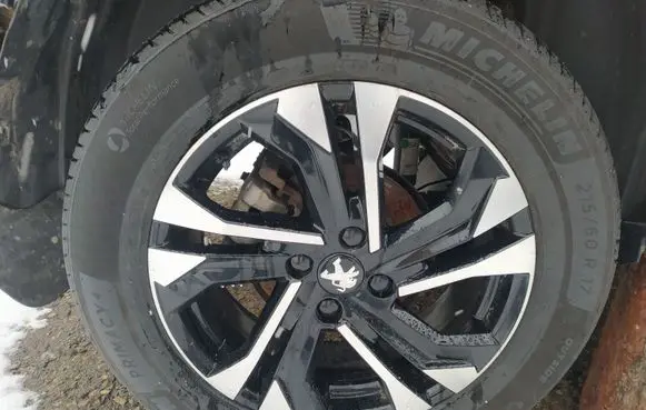 Peugeot 2008 II R17 alloy rim 