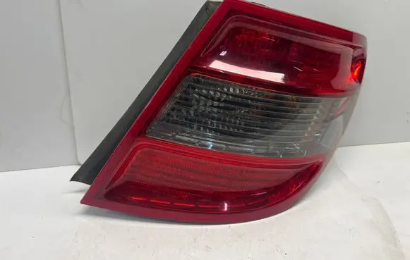 Mercedes-Benz C W204 Rear/tail lights 2048203864 763038