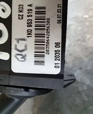 Volkswagen PASSAT B7 Wiper control stalk 1K0953519A 01203506 20350642056308