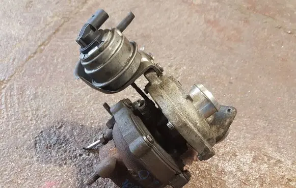 Seat Exeo (3R) Turbo 03L145721C GTC1446VZ 8170821