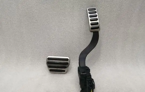 Land Rover Range Rover Sport L494 Accelerator throttle pedal 6PV009698