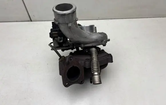 Audi Q7 4L Turbo 059145722S