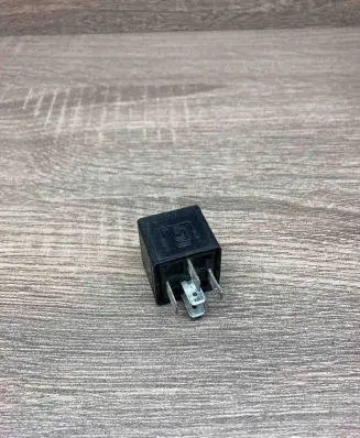 Volvo S80 Other relay V23134A52X345 9441160