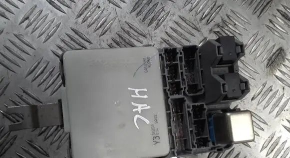 Honda Accord Fuse module 38850