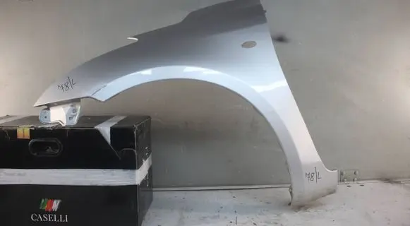 Fender mounting bracket