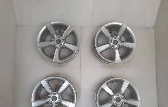 Seat Altea R18 alloy rim 5P0601025G