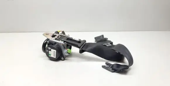 Volvo S60 Front seatbelt 616155800 P39800482