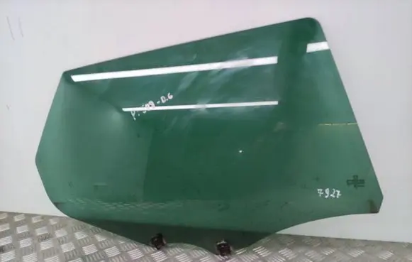 Peugeot 508 Rear door window glass