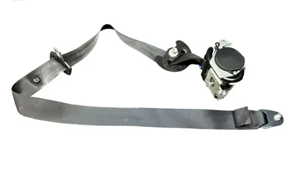 Peugeot 508 Front seatbelt 0610061