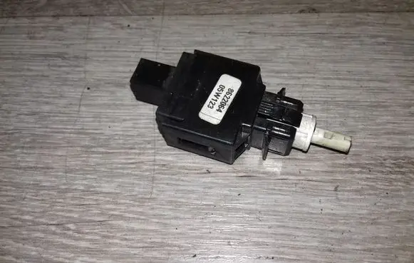 Volvo S60 Brake pedal sensor switch 8622064