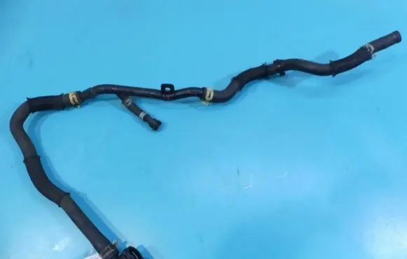 Toyota Avensis T270 Engine coolant pipe/hose 16578-0X011 IMPRK1287600
