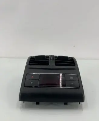 Mercedes-Benz E W212 Climate control unit 2048303390 SW082700