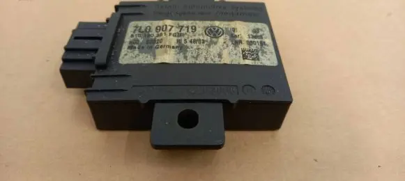 Bentley Continental Alarm control unit/module 7L0907719