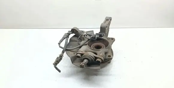 Front wheel hub spindle knuckle