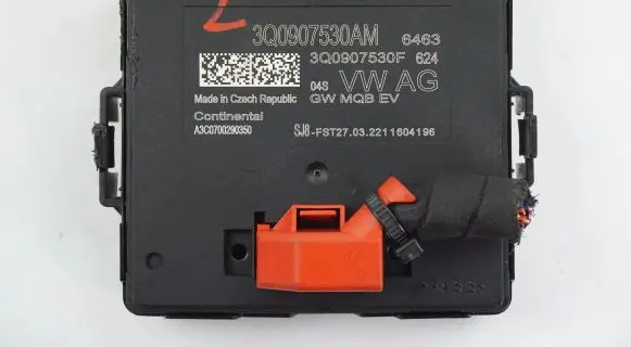 Skoda Superb B8 (3V) Gateway control module 3Q0907530AM