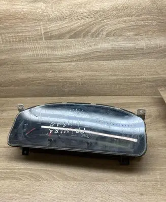 Nissan Primera Speedometer (instrument cluster) 248109F516 88458015
