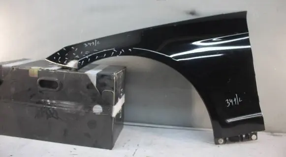 Mercedes-Benz E C207 W207 Fender mounting bracket A2078810101 13152A