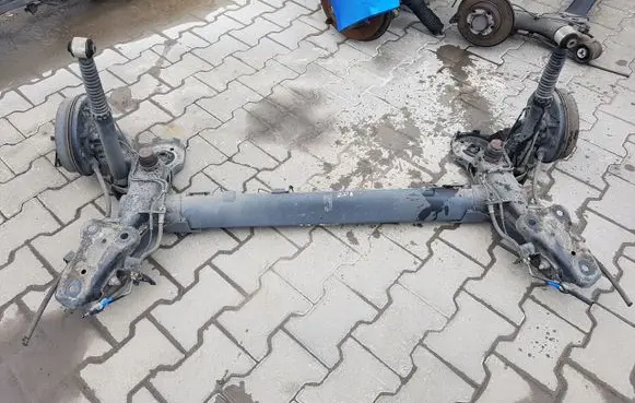 Peugeot 208 I Rear axle beam 